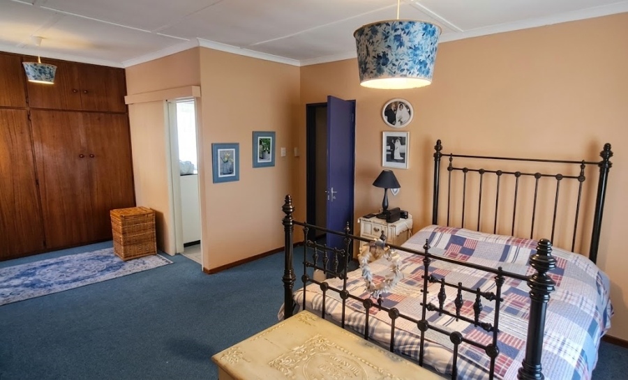 4 Bedroom Property for Sale in Saldanha Heights Western Cape